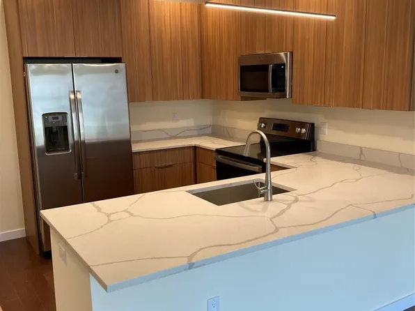 209 Oakdene Place image 8 of 8