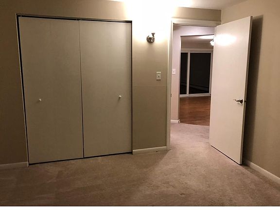 5th image of 72 Farrwood Ave APT 5
