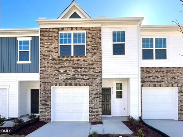 2059 Glen Crossing Dr, Durham, NC 27704