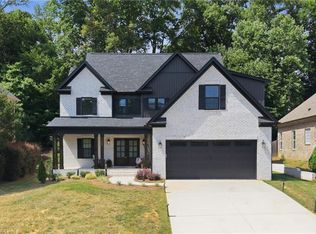 1778 Ramhurst Dr, Clemmons, NC 27012