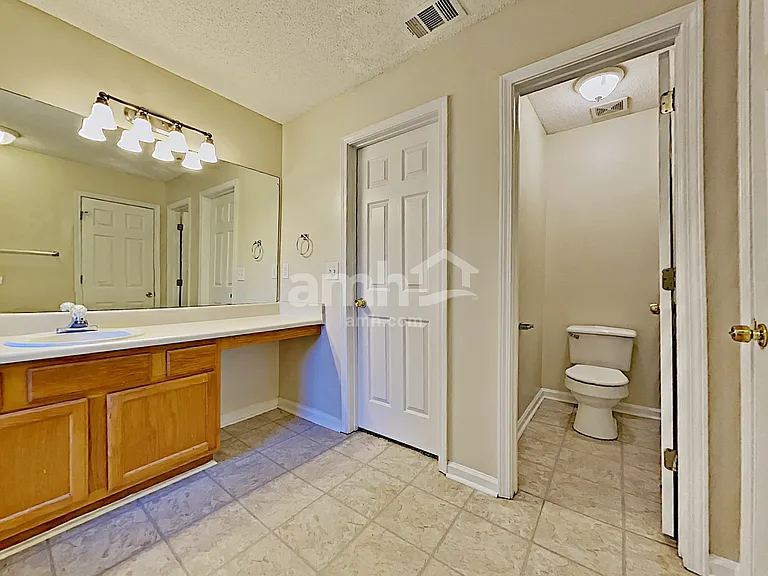 4457 Grove Dr NW — Photo 5