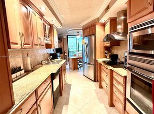 1460 Sheridan St APT 11D, Hollywood, FL 33020