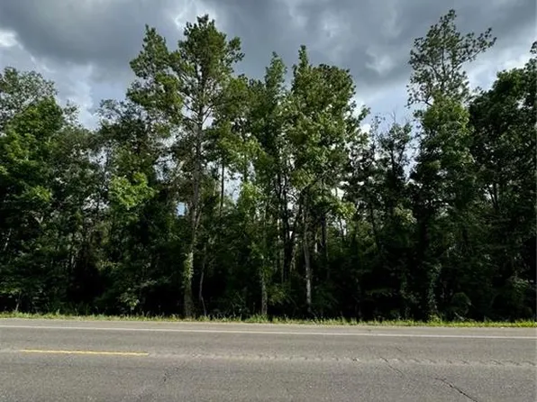 Bp 7 Florida Blvd, Holden, LA 70744