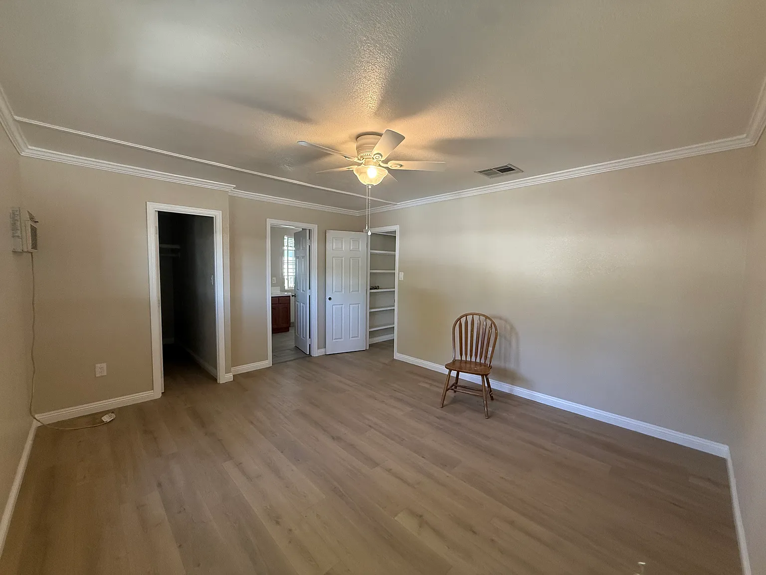 4 bed, 1440 sqft, $2,800 — Photo 4