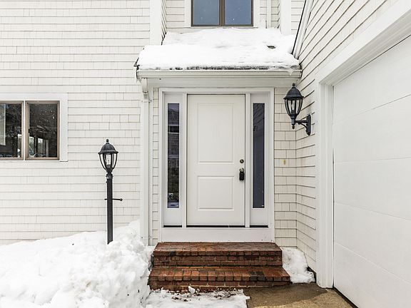 4th image of 15 Beach Street