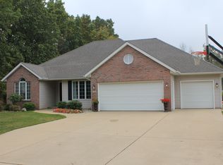 3174 E T Ave, Portage, MI 49002