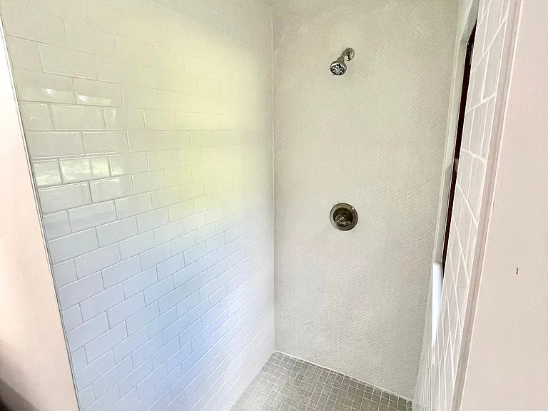 9015 Washington St — Photo 17