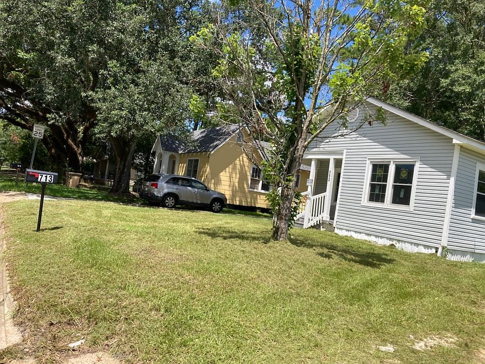 2nd image of 714 Euclid Ave