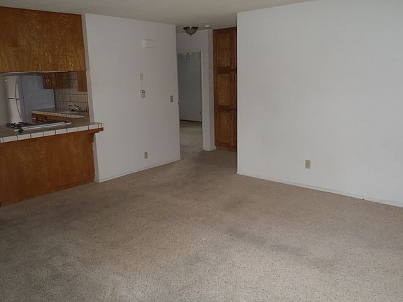 2nd image of 1013 Perdew Ave #A-b