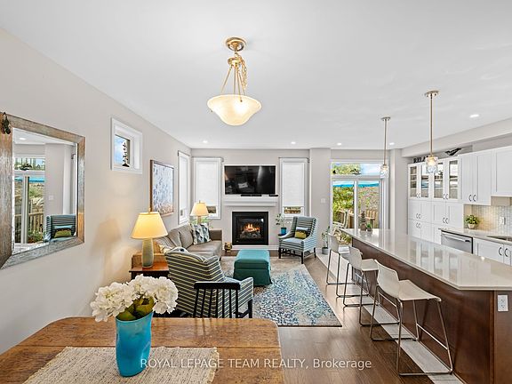 5th image of 249 Kimpton Dr
