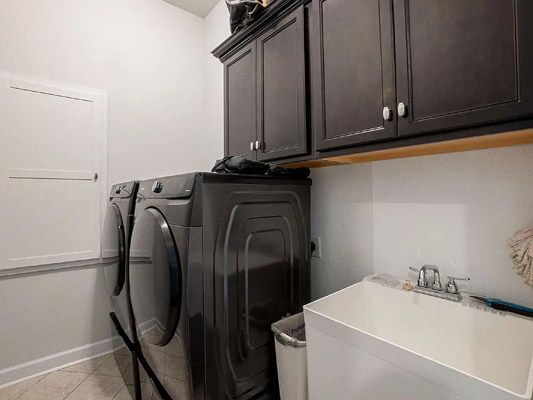145 Nautical Dr — Photo 32