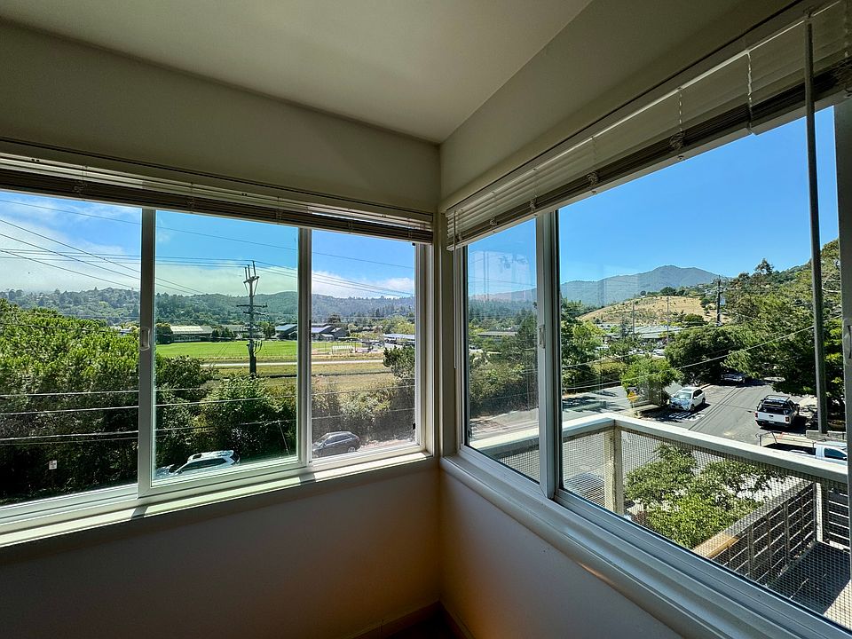 1st image of 55 Roque Moraes Ct APT 4