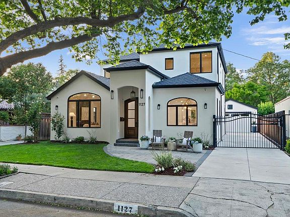 2nd image of 1127 Laurie Ave