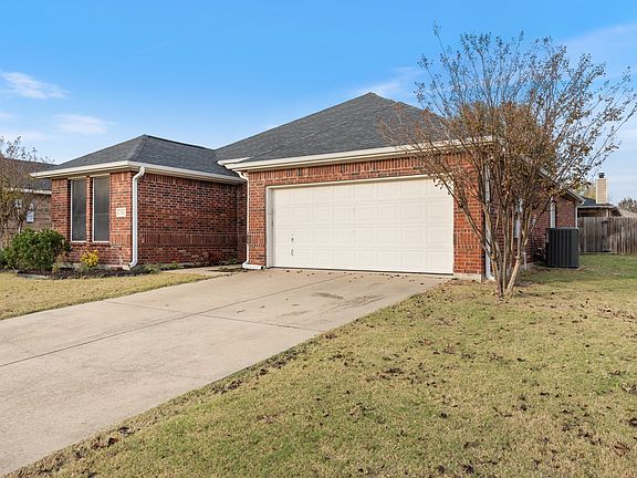 2nd image of 202 Angelina Dr