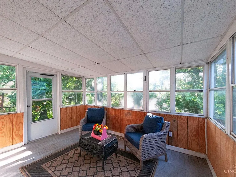 1217 Purcell Ave — Photo 12