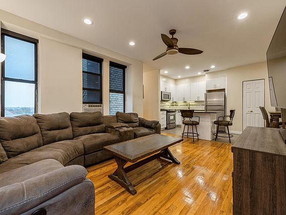 2nd image of 25 W Broadway APT 502