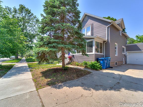 2nd image of 1313 Pennoyer Ave