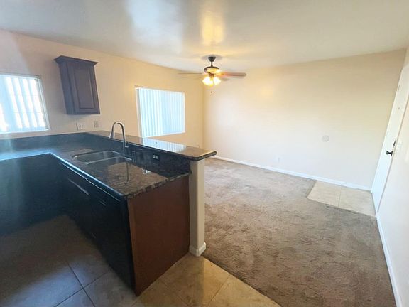 3rd image of 4516 60th St Unit 8