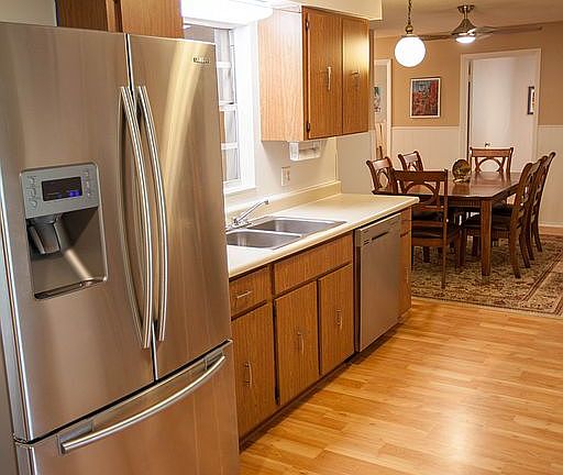 2nd image of 616 Dartmouth Ave