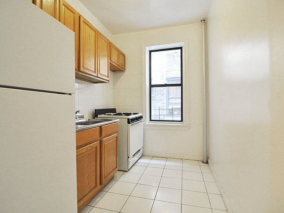 4th image of 273 W 146th St APT 18