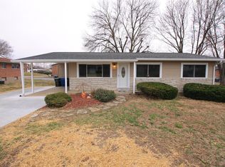 6730 Monte Dr, Hazelwood, MO 63042