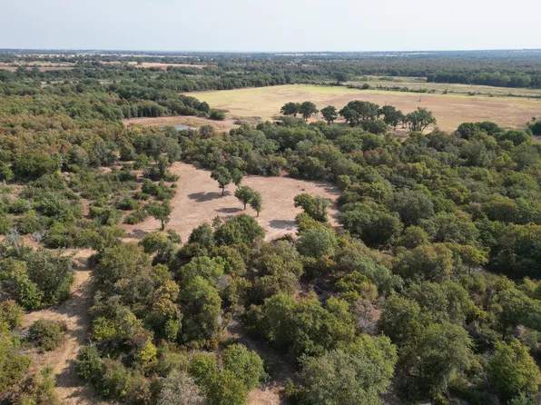 9100 Fm 569, Cisco, TX 76437