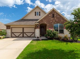 708 N Emory Cv, Hutto, TX 78634