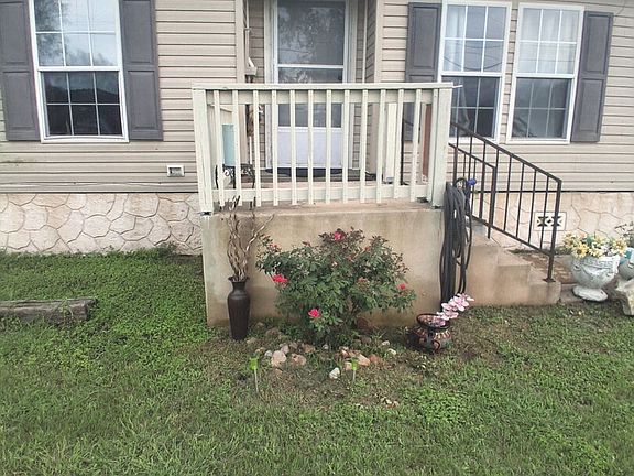4th image of 1025 COUNTY ROAD 3821