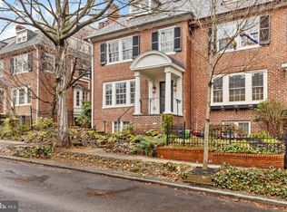 3921 Cloverhill Rd, Baltimore, MD 21218