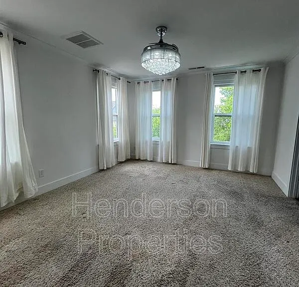 1903 Seegars Pl — Photo 13