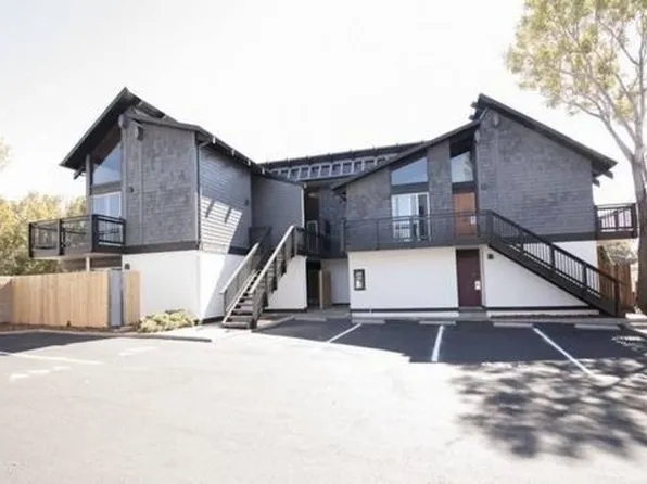 1039 Montalban Street, 1039 Montalban St APT 404, San Luis Obispo, CA 93405