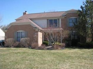 5908 Meadowview Dr, Canton, MI 48187