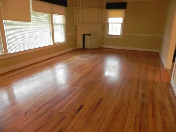 5224 Oakhurst Ave, Mobile, AL 36618