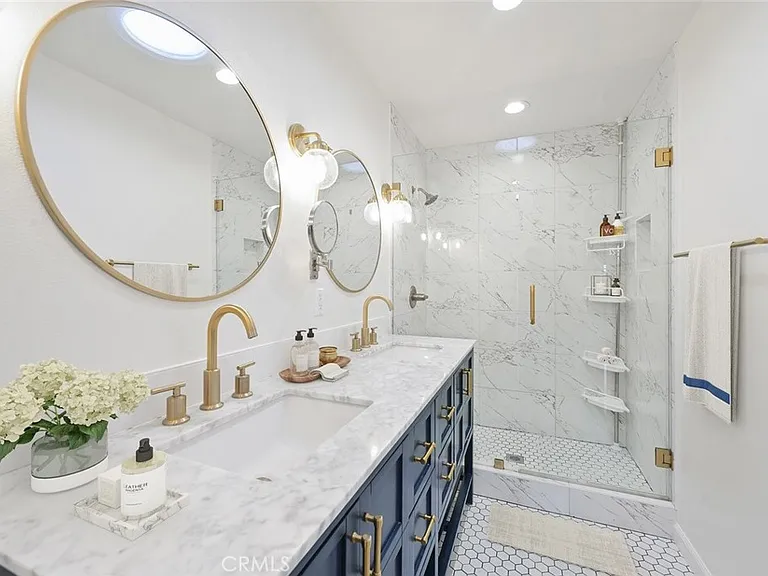 411 Goldenrod Ave #B — Photo 7