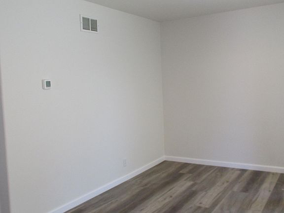 2nd image of 909 Avenida De San Clemente