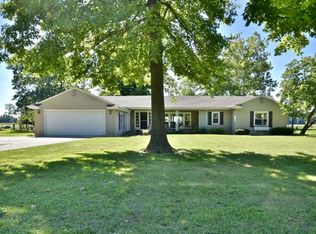 11822 Winchester Rd, Fort Wayne, IN 46819