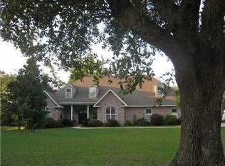 845 E 2nd St, Pass christian, MS 39571