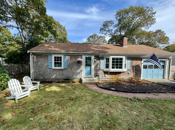 40 Clear Brook Road, West Yarmouth, MA 02673