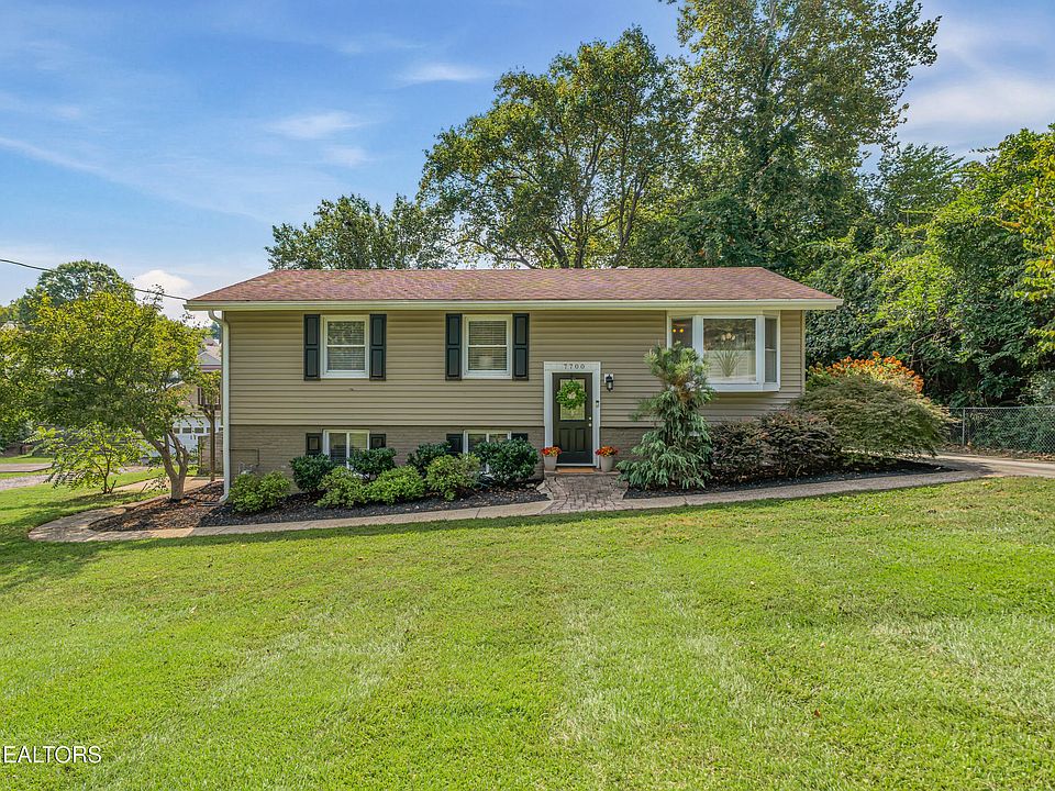 1st image of 7700 Nubbin Ridge Dr