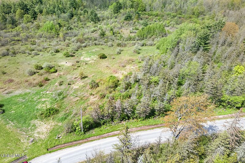 5th image of L14.023 Oswegatchie Road