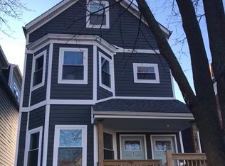 2836 N Ridgeway Ave APT 2, Chicago, IL 60618