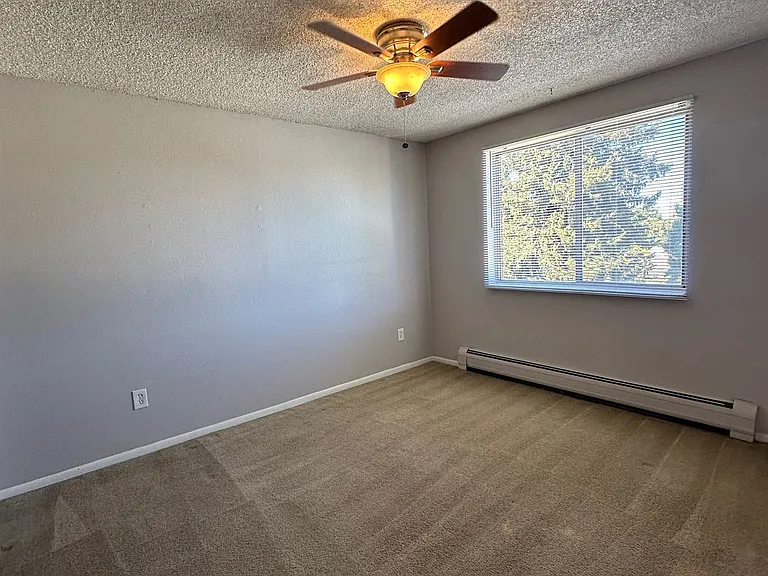 3333 S Grant St — Photo 22