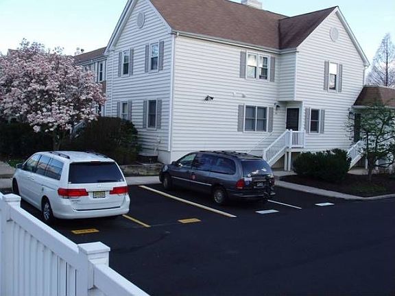 Exterior Parking