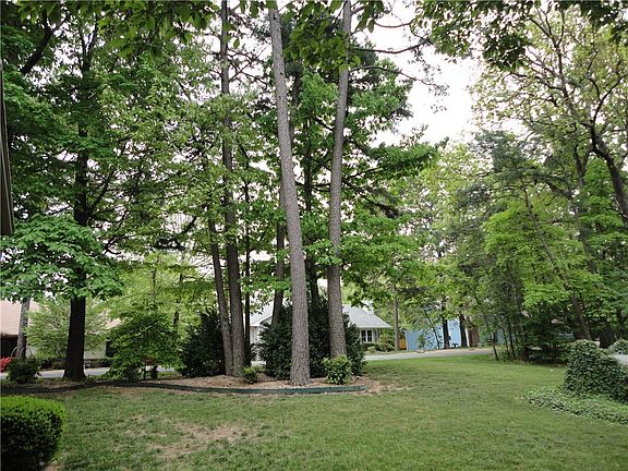 2nd image of 5 Lavendon Circle Dr