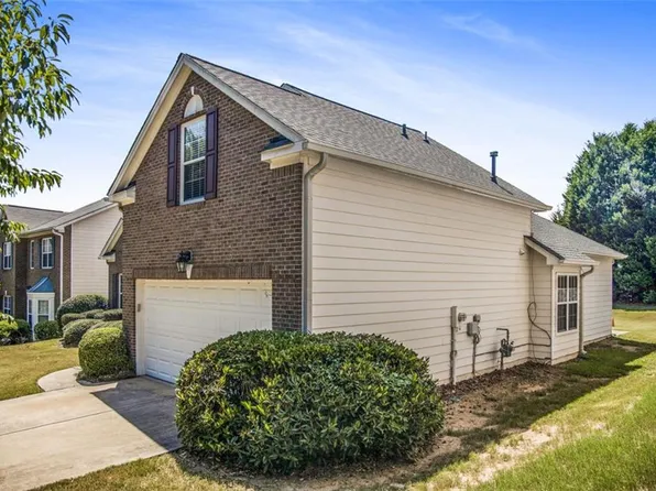 516 Winter View Way, Stockbridge, GA 30281