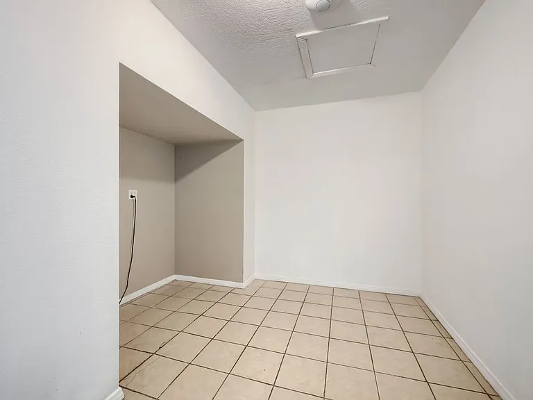 6512 Evergreen Ave — Photo 9