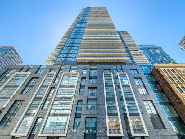 125 Blue Jays Way #3210, Toronto, ON M5V 0N5