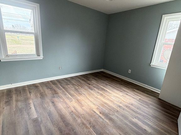 2nd image of 150 Tisdale St