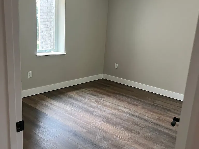 405 McFarland St #202-3 — Photo 3