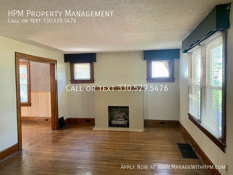 1525 Miami Ct NE — Photo 22